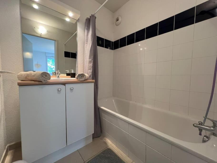 Apartamento T2 Calme Et Paisible Parking